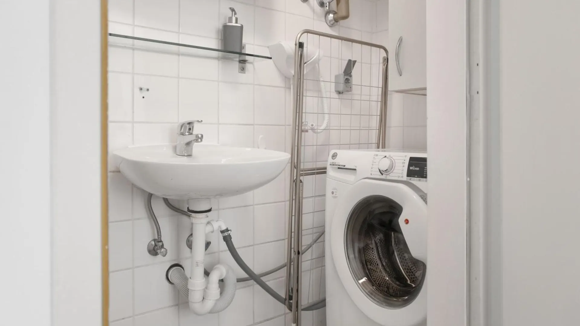 Comfortable 2Br Apt Central And Well Connected Vienna Apartment