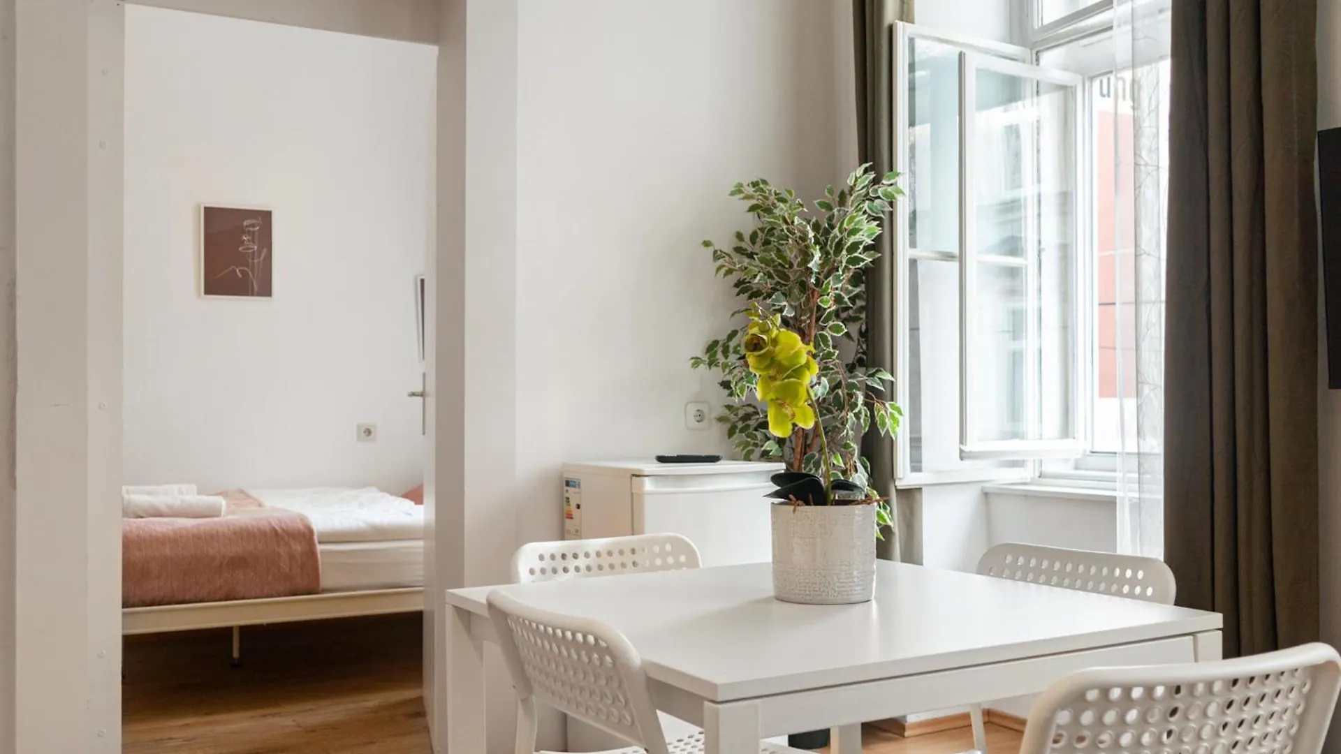 Comfortable 2Br Apt Central And Well Connected Vienna 0*,