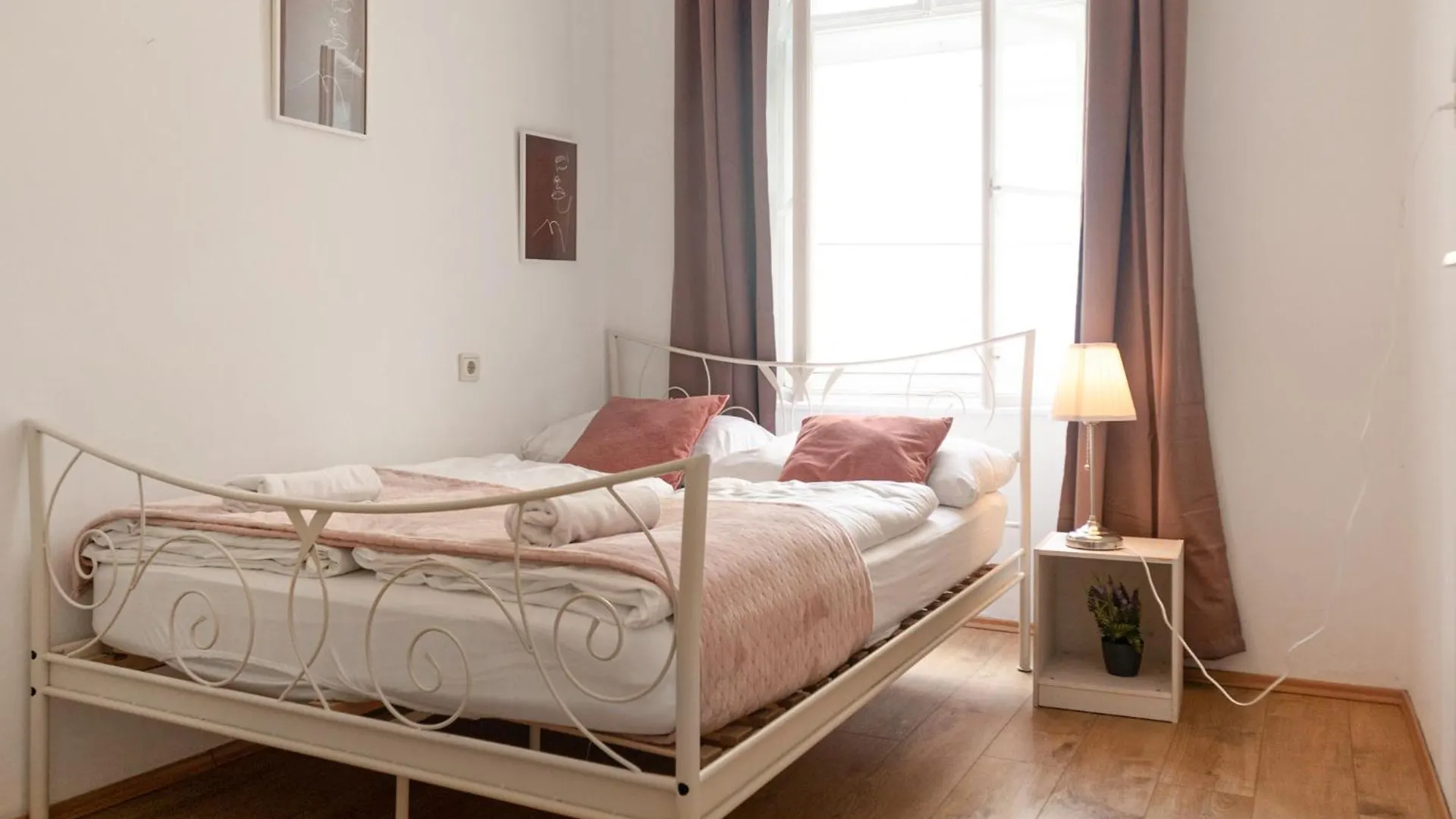Comfortable 2Br Apt Central And Well Connected Vienna 0*,  Austria