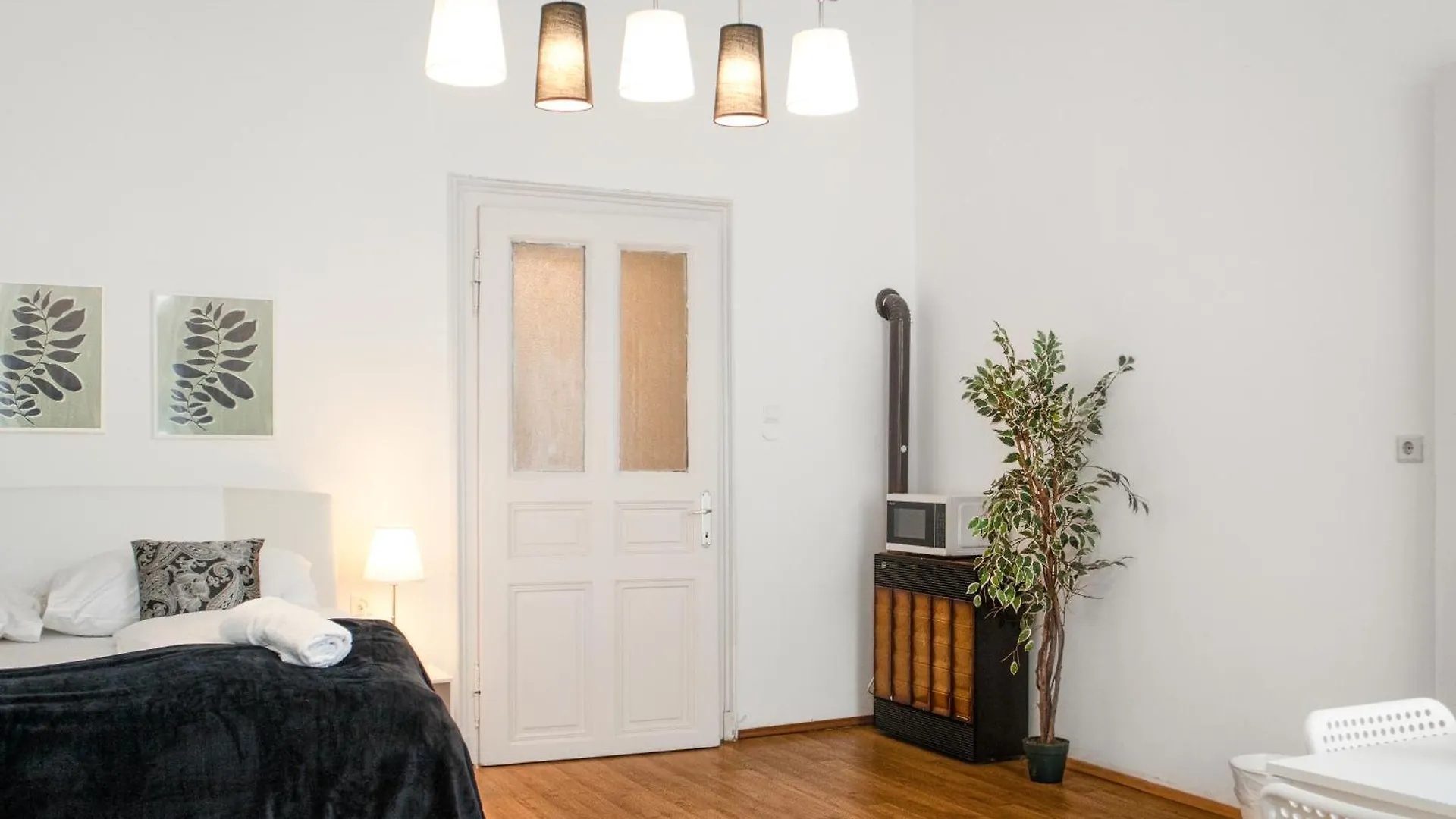 Comfortable 2Br Apt Central And Well Connected Vienna