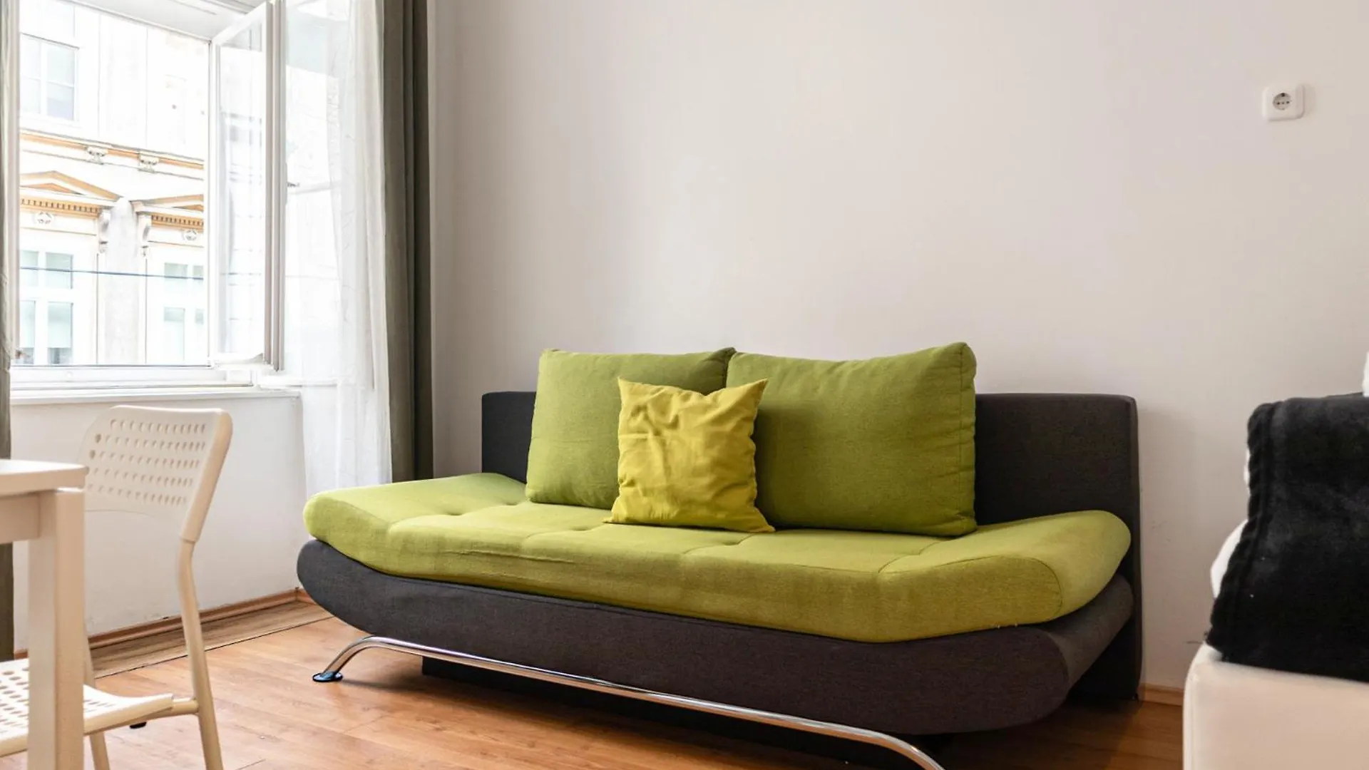 Apartment Comfortable 2Br Apt Central And Well Connected Vienna