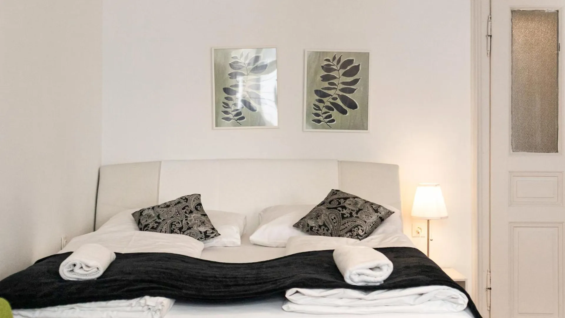 Comfortable 2Br Apt Central And Well Connected Vienna 0*,