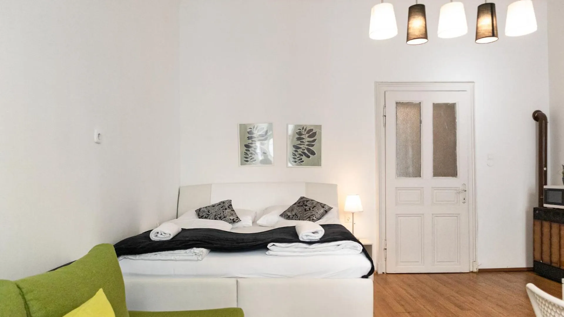 Comfortable 2Br Apt Central And Well Connected Vienna